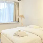 Chic 3-br Oasis In - Stylish Interiors Gent