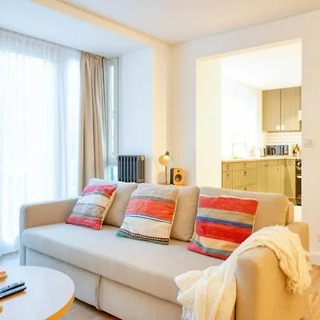 Apartment Chic 3-br Oasis In - Stylish Interiors Ghent